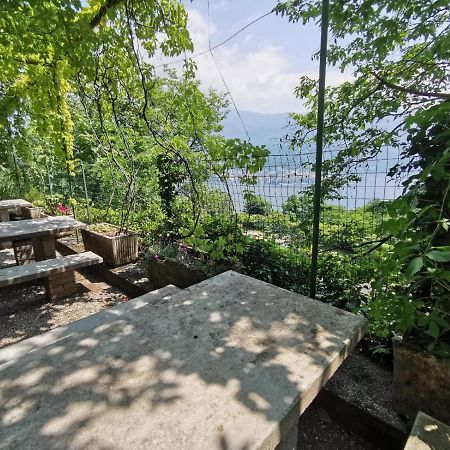Appartamento Beatrice - Lago Di Como Valbrona Kültér fotó